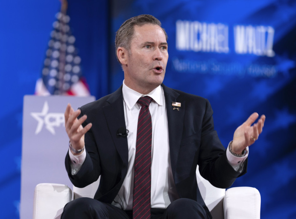 Majk Volc: Rešenje sukoba u Ukrajini podrazumevaće davanje teritorija za sigurnosne garancije