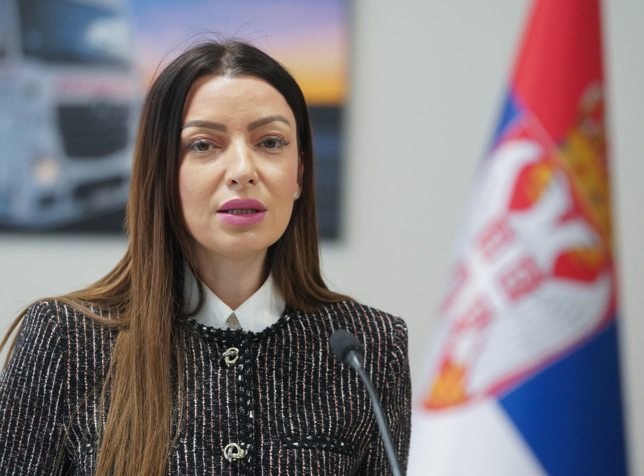 Adrijana Mesarović: Pavlović odgovorio dostojanstveno na divljačke napade i vređanja