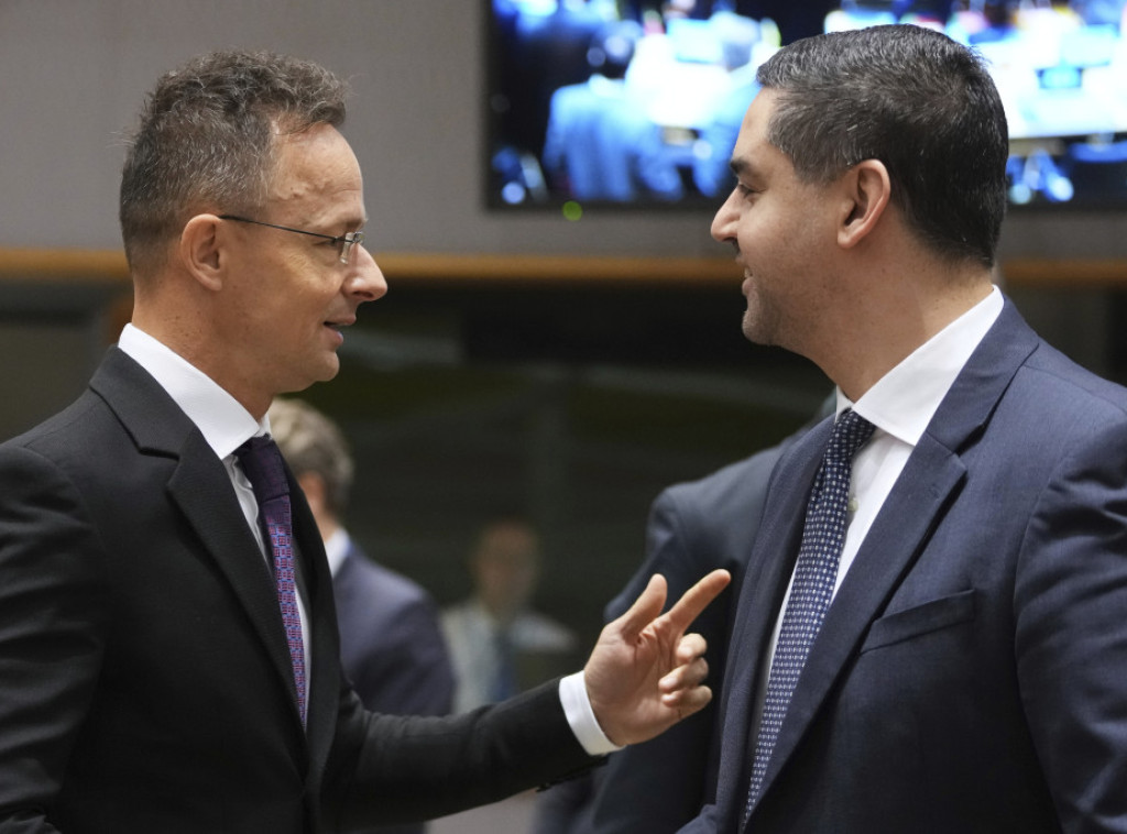 Sijarto: Evropska unija forsira put koji je poguban za ekonomiju i bezbednost bloka