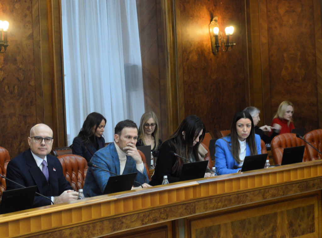 Vlada usvojila Zaključak o Nacrtu ugovora za državne garancije za stanove za mlade