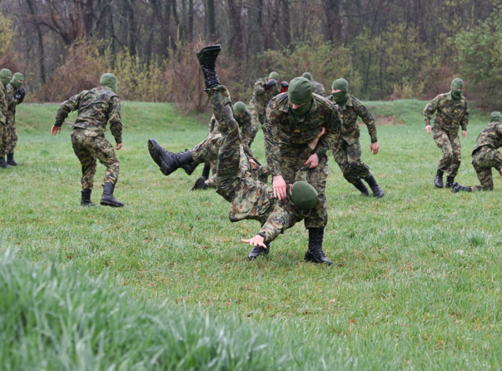 Ministarstvo odbrane: Realizovan prikaz osposobljenosti kadeta Vojne akademije