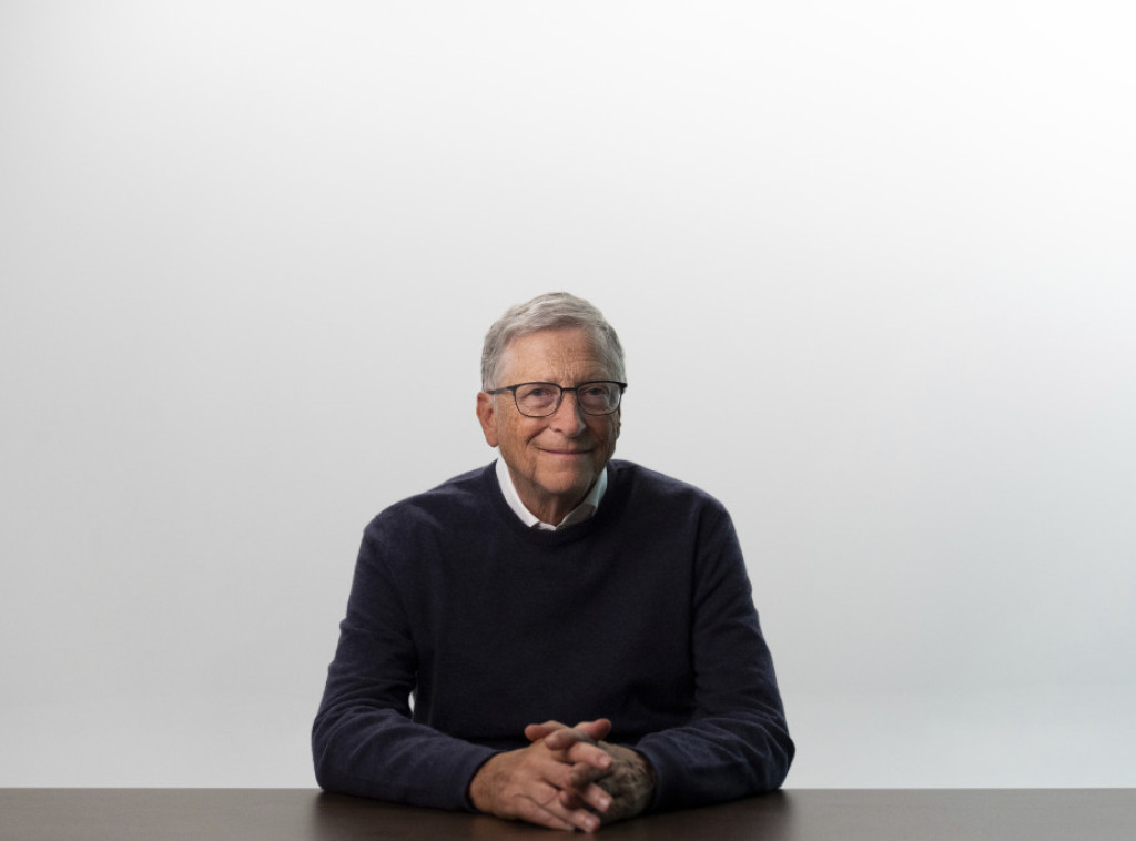 Gejts traži od Trampove administracije da nastavi finansiranje zdravstvenih programa