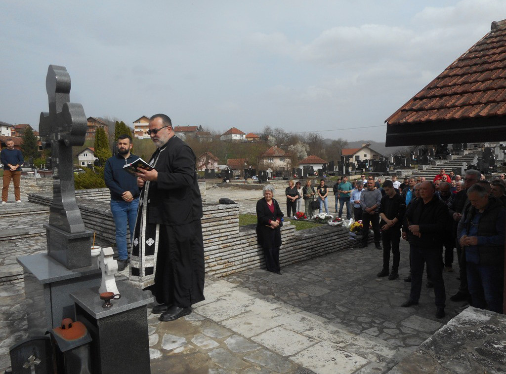 Održan parastos sarajevskim Srbima, Dodik: Egzodus sarajevskih Srba - večna opomena