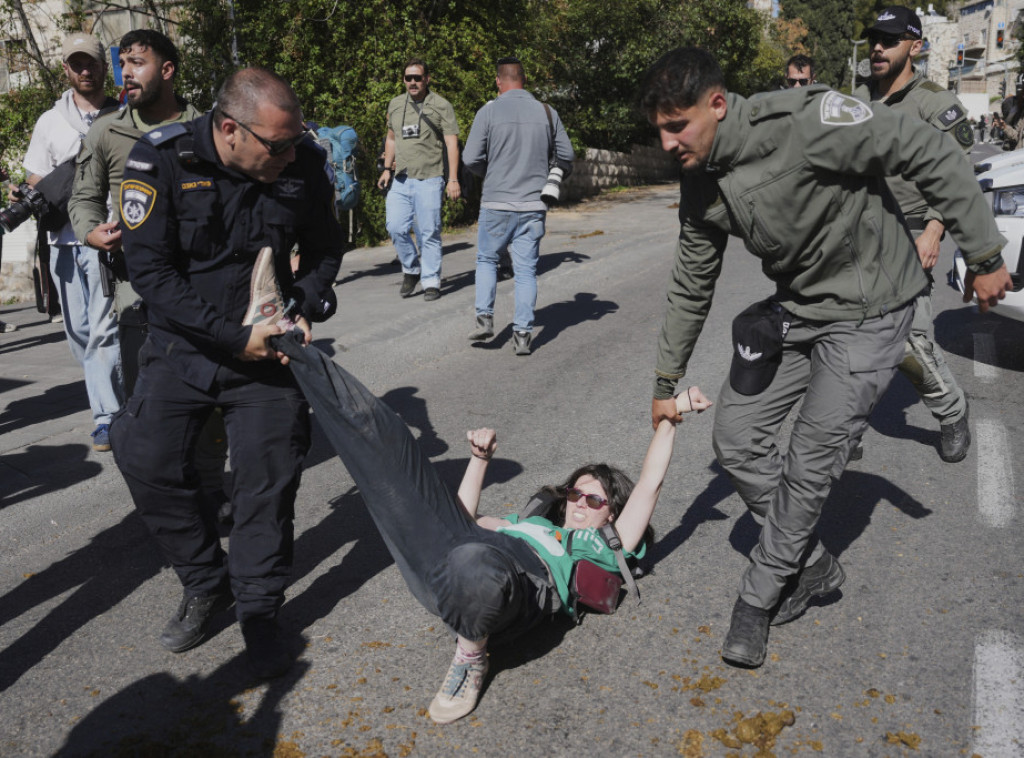 Na antivladinim protestima u Jerusalimu uhapšeno 12 ljudi