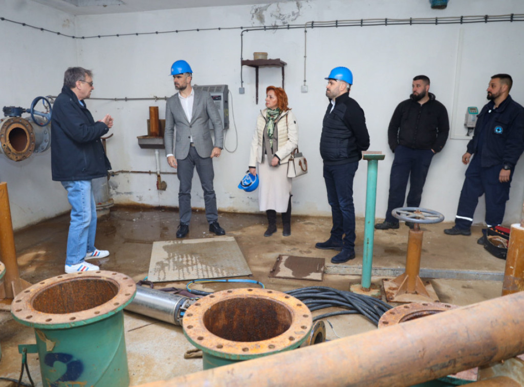 Žarko Mićin obišao radove na regeneraciji još jednog bunara u Novom Sadu