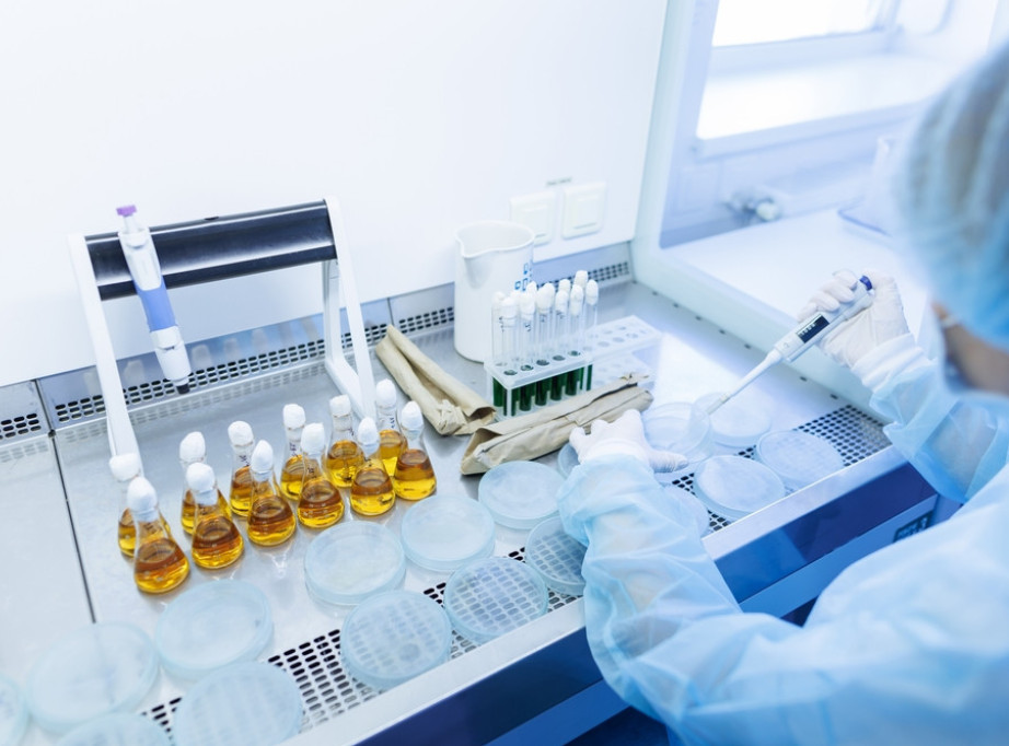 Francuska vlada pokrenula postupak legalizacije kanabisa u medicinske svrhe