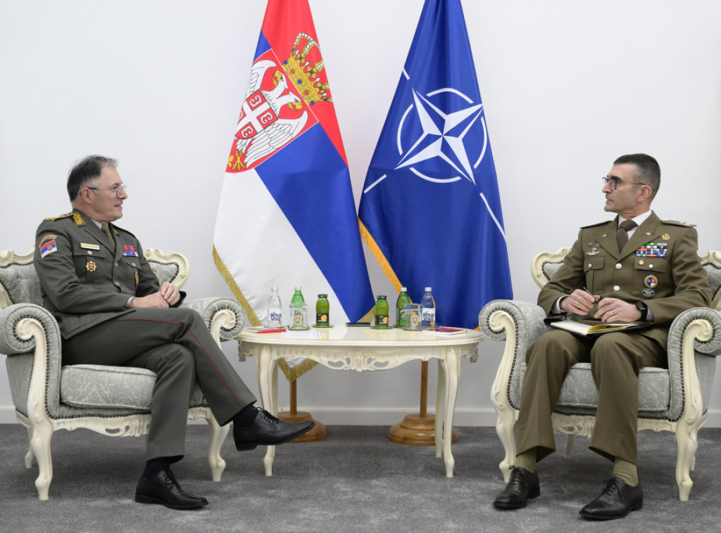 Mojsilovic, Lodola discuss cooperation between Serbian Armed Forces, NATO