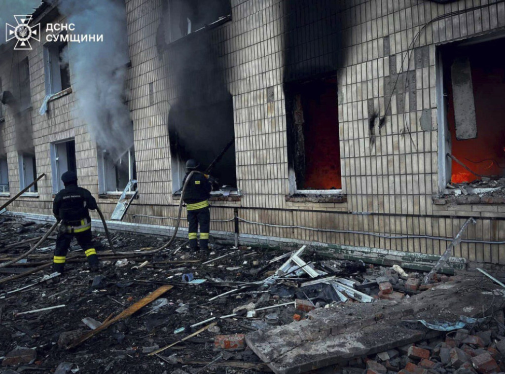 Rusi su KAB-ovima napali Krasnopolje u Sumskoj oblasti, dve osobe su poginule