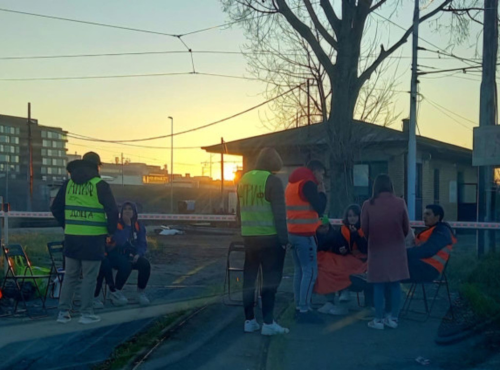 GSP: Zbog dvadesetak blokadera na ulice Beograda nije izašlo 280 vozila