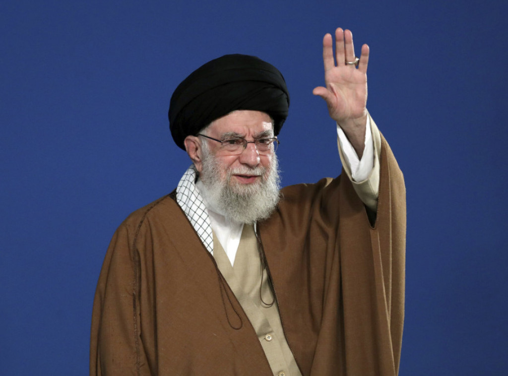 Hamnei: Iranu nisu potrebni zastupnici, Huti imaju svoje motive kada deluju protiv SAD