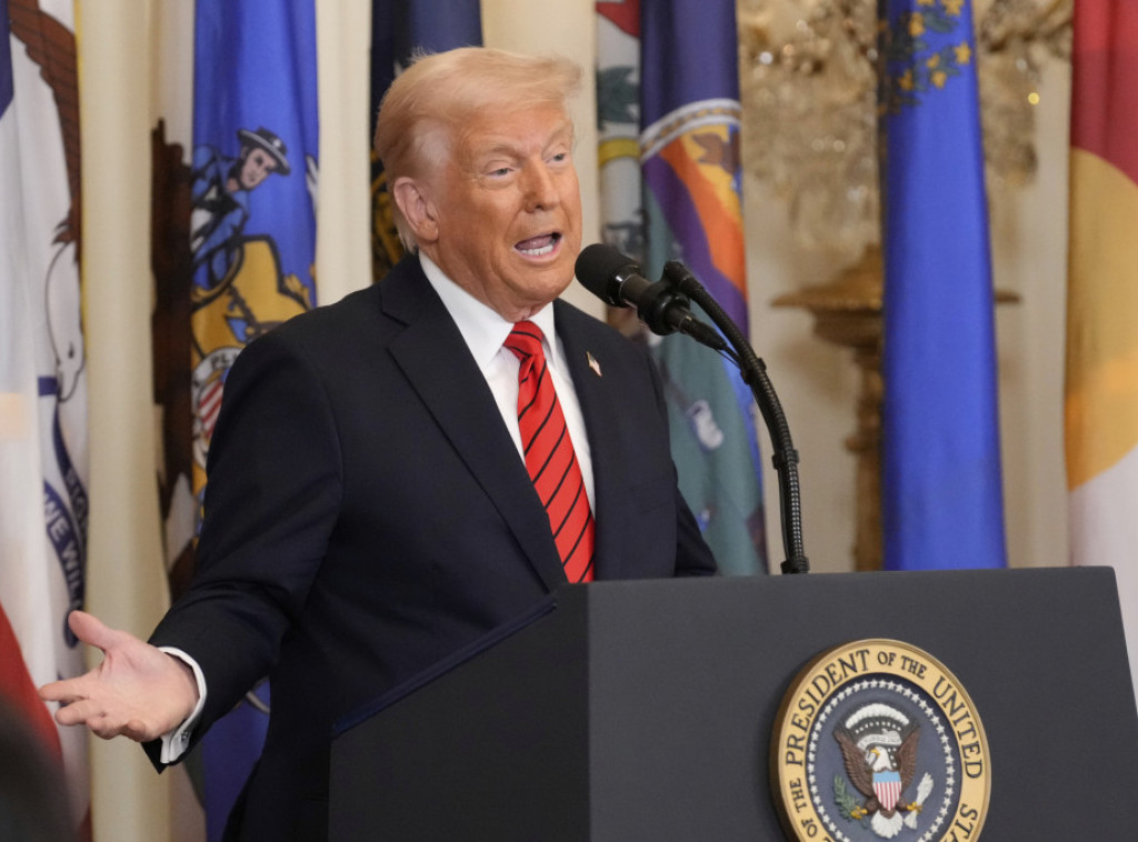 Tramp poziva Vrhovni sud da ograniči moć sudija da blokiraju njegove akcije