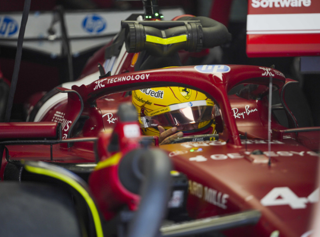 F1: Luis Hamilton osvojio pol poziciju za sprint trku Velike nagrade Kine