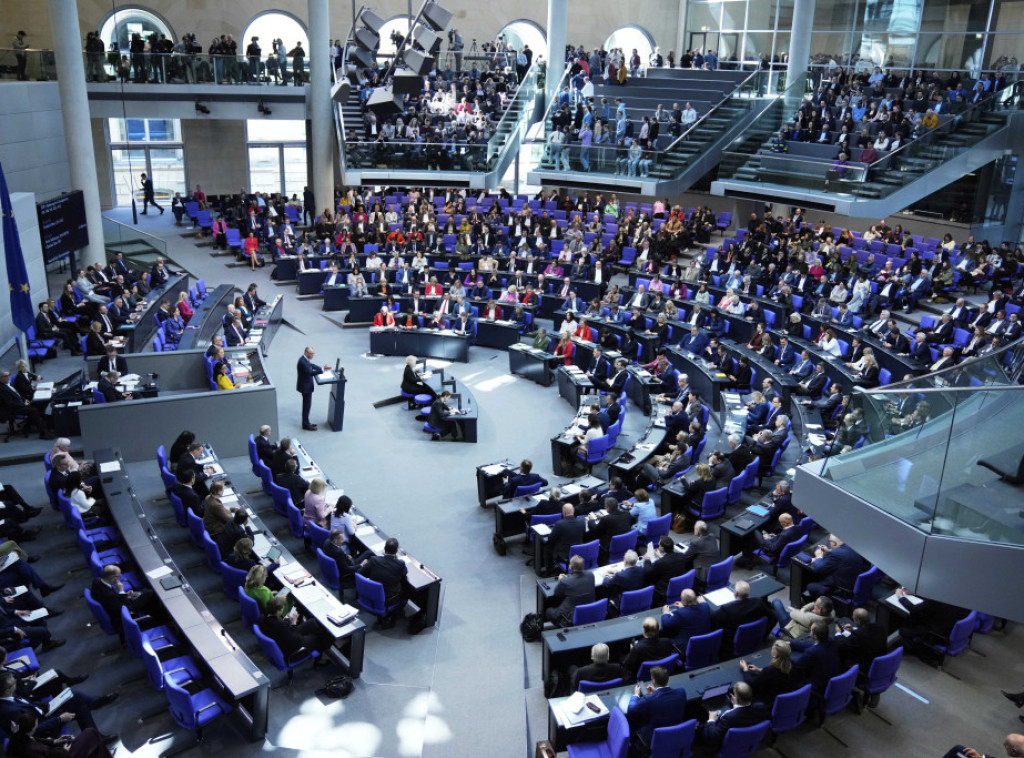 Gornji dom nemačkog parlamenta odobrio zaduživanje za odbranu i infrastrukturu