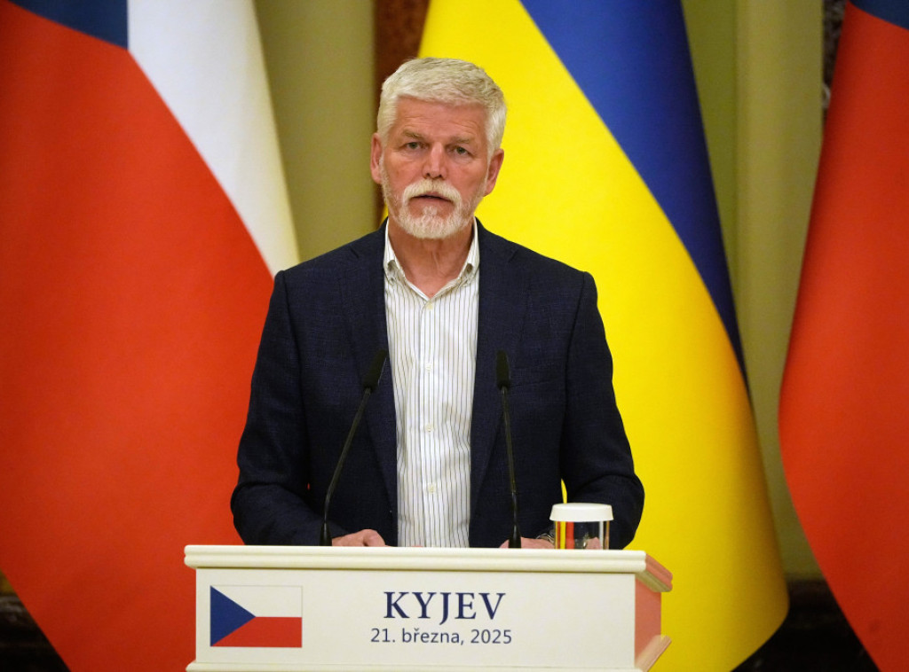 Češki predsednik poziva saveznike da ne odbacuju pitanje članstva Ukrajine u NATO-u