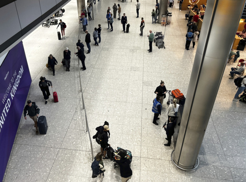 Letovi sa aerodroma Hitrou ponovo uspostavljeni nakon požara
