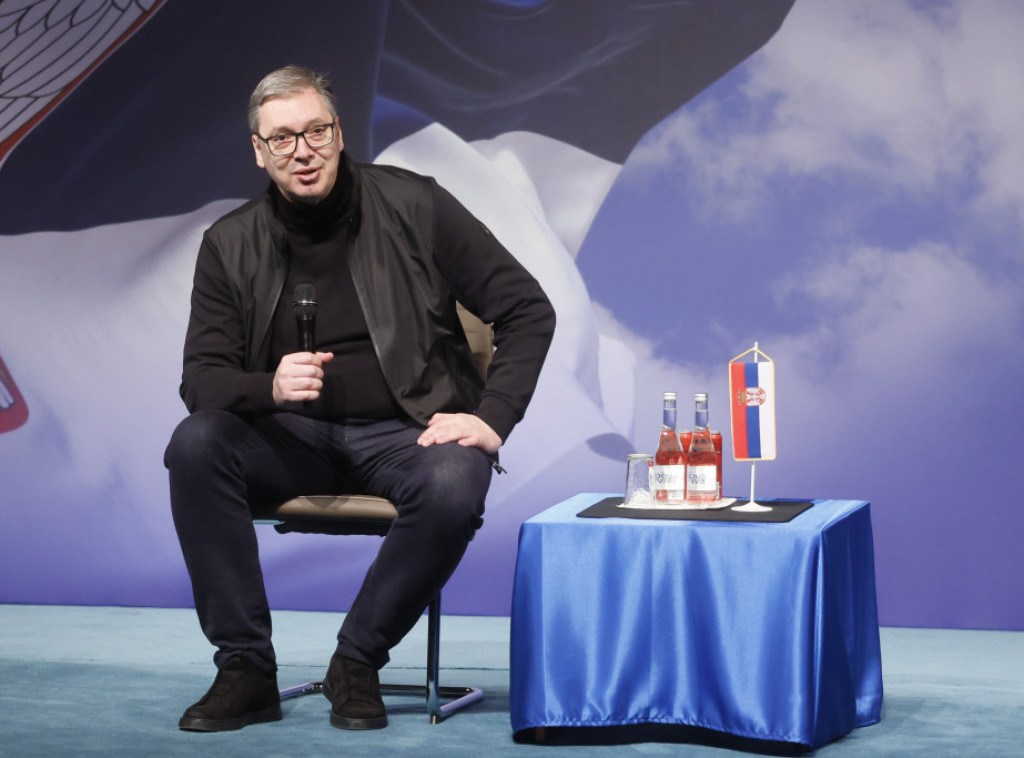 Vučić: Država će subvencijama ulagati u razvoj manje razvijenih krajeva Srbije