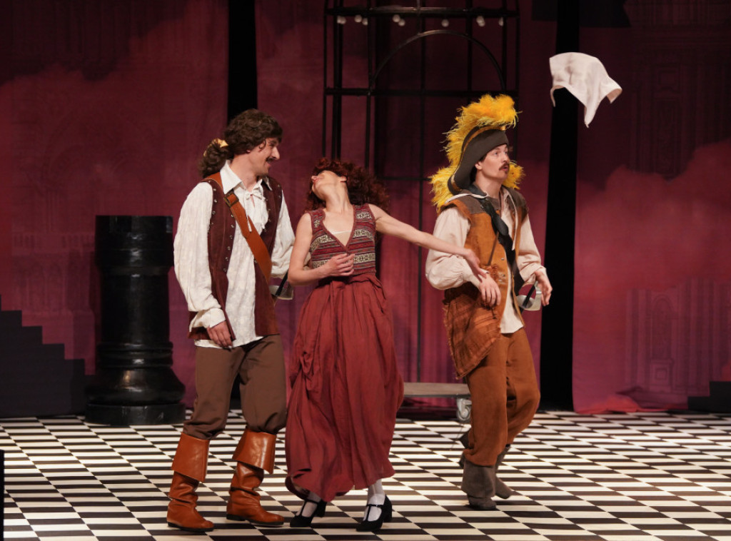 Predstava za decu "Tri musketara" izvedena premijerno u Teatru Vuk