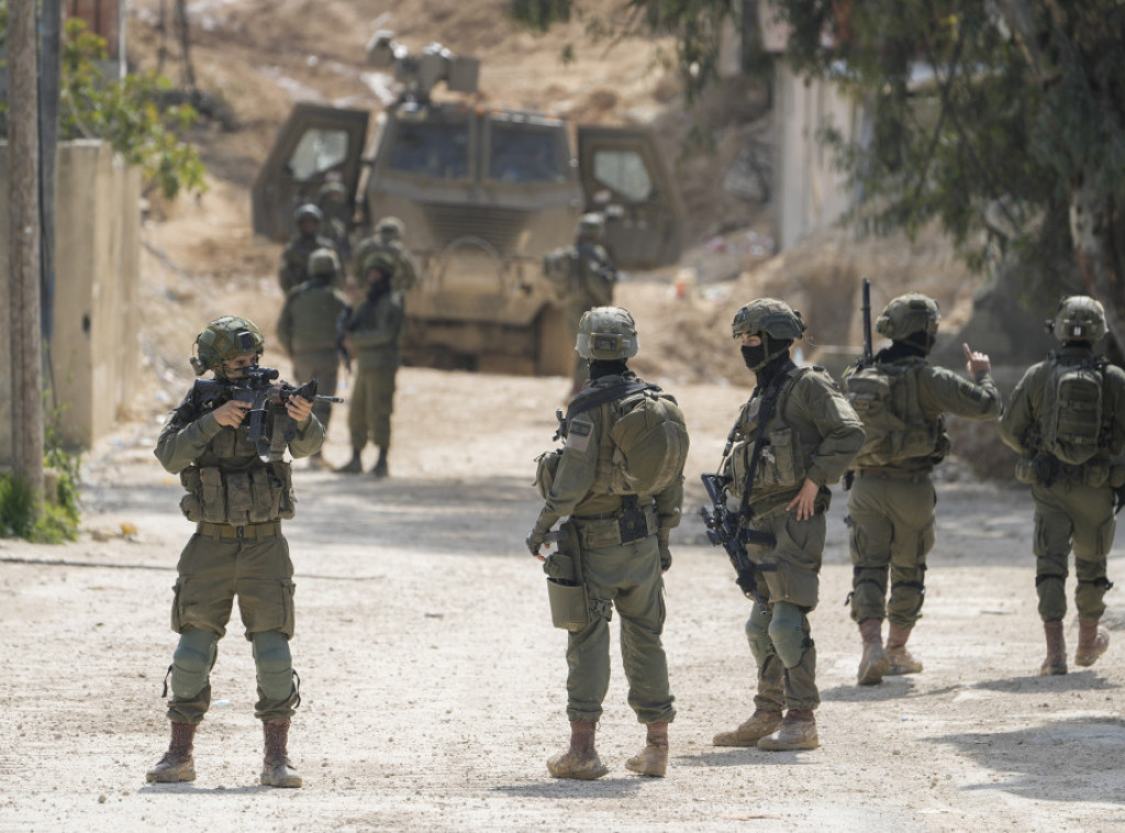 Izraelska vojska oborila balističku raketu koju su na Izrael ispalili Huti