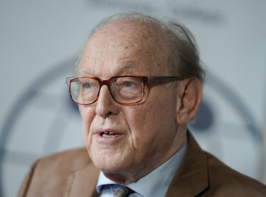 Mišel Čosudovski: Sada je prilika da Srbija traži zatvaranje Bondstila