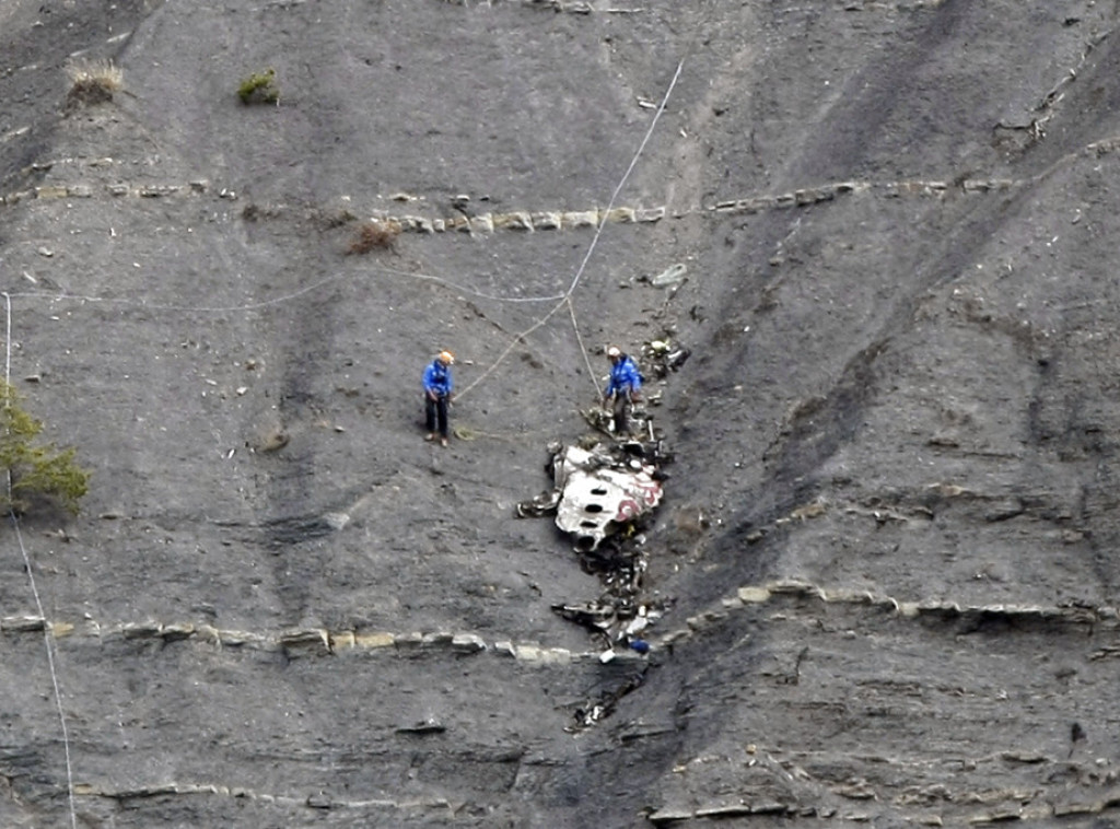 Danas se obeležava 10-godišnjica pada aviona u francuskim Alpima i pogibije 150 ljudi