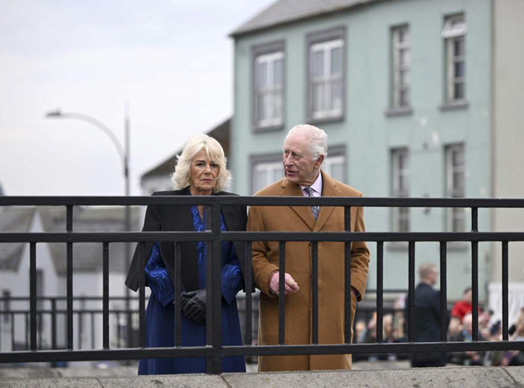 Britanski kralj Čarls odložio posetu Vatikanu zbog papinog oporavka