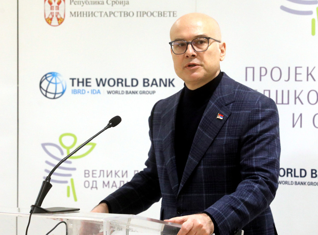 Miloš Vučević: Rektoru Đokiću poziv za dijalog otvoren, ne bi trebalo da deli studente