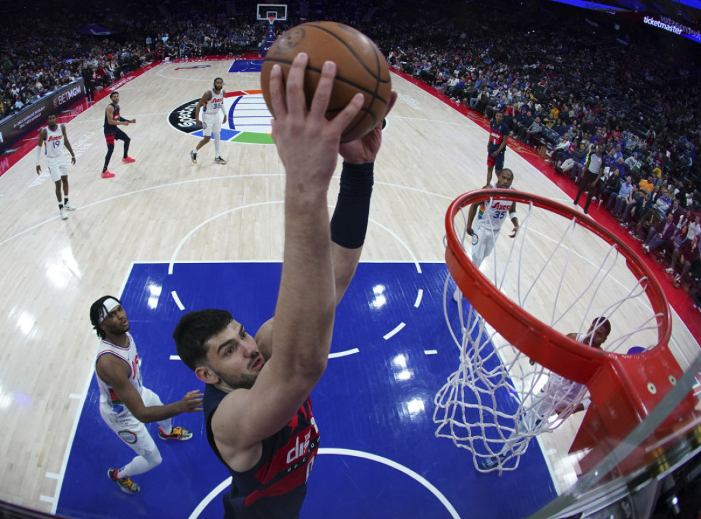 Vukčević postigao 17 poena u pobedi Vašingtona protiv Filadelfije