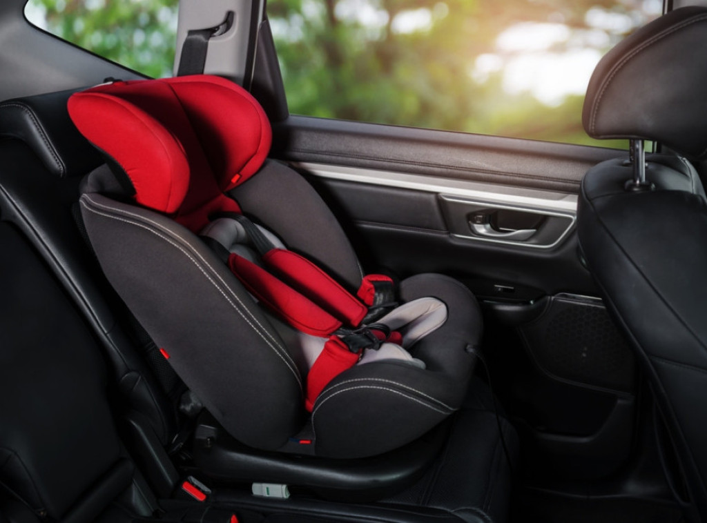 Podela 100 besplatnih dečjih auto-sedišta sutra u Zemunu