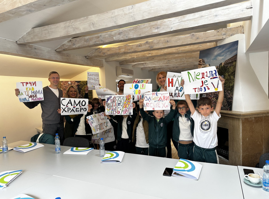 Đaci prvaci iz OŠ "Mihajlo Pupin" sa učiteljicom maratonkom gosti Beogradskog maratona