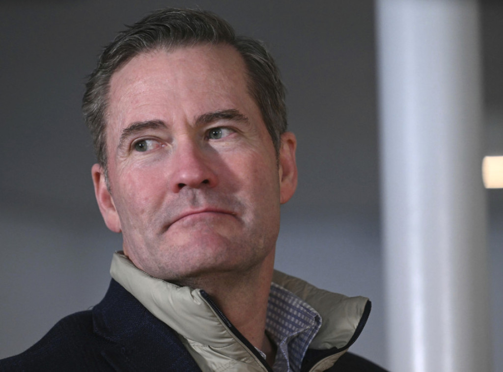 Politiko: Na privatnom sastanku, Vens i savetnici sugerišu Trampu da smeni Volca