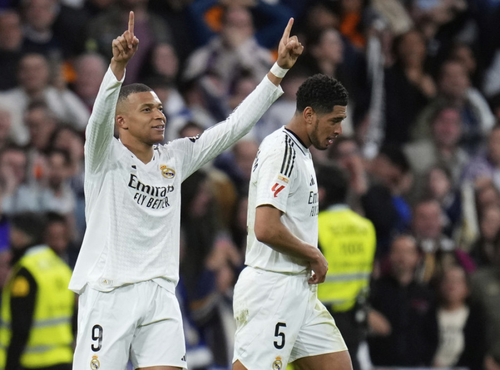 Mbape dva puta "nadmudrio" Dmitrovića, Real preokretom do pobede protiv Leganesa