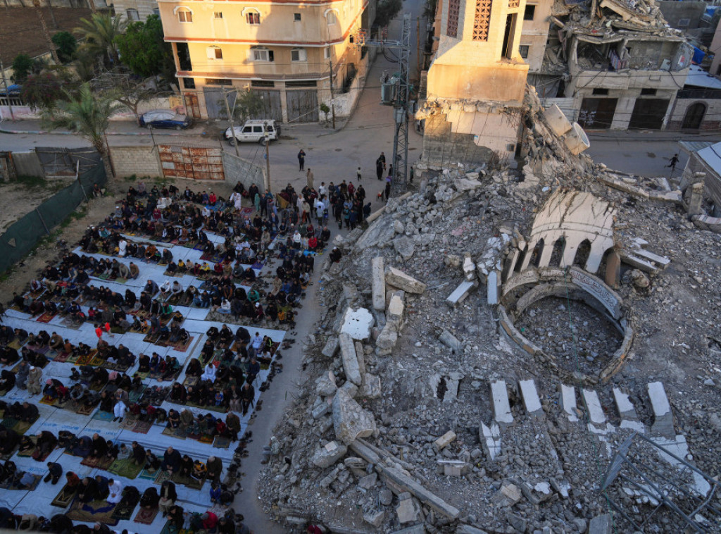 Prvog dana ramazanskog Bajrama Palestinci bez zaliha hrane u ratnoj zoni