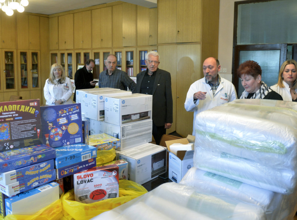 Organizacija "Stara Raška" uručila donaciju dečijem odeljenju bolnice u Užicu