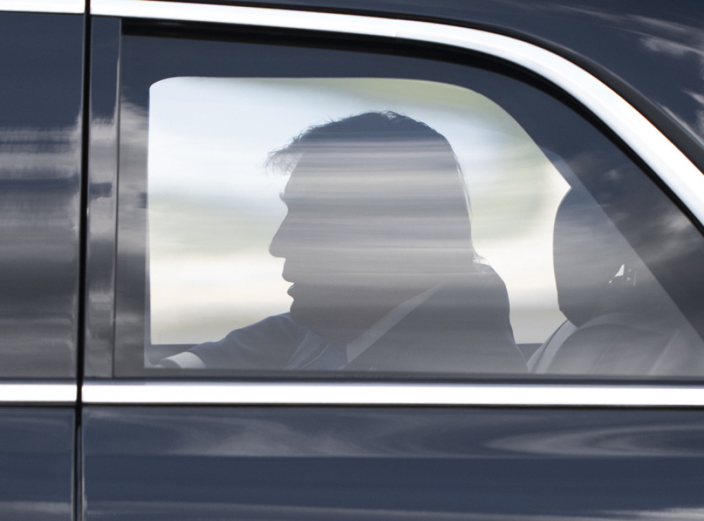 Tramp namerava da se kandiduje i za treći mandat, uprkos Ustavu SAD