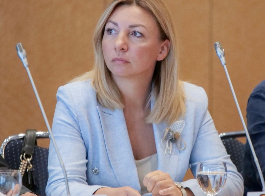 Macura osudila napad na dekanku u Nišu: Signal da je vreme za dijalog, a ne za sukobe