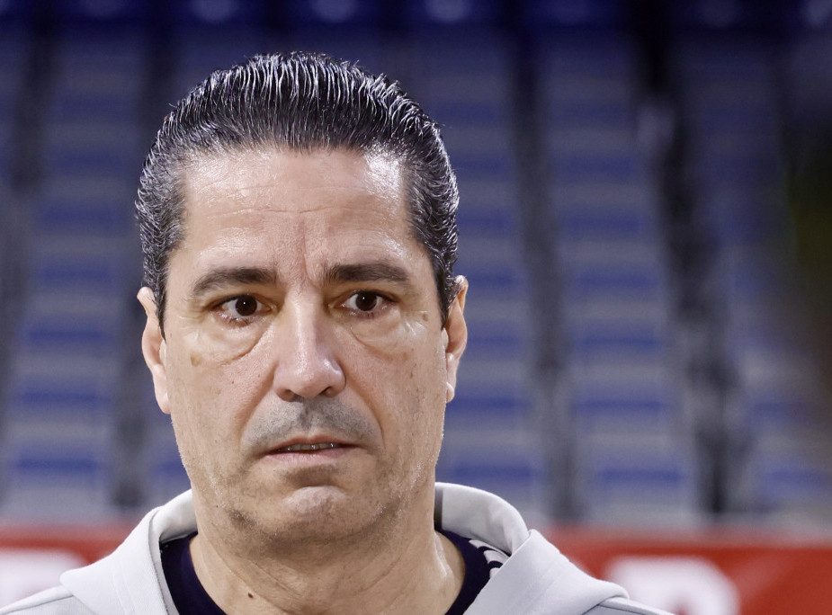 Janis Sferopulos nije više trener košarkaša Crvene zvezde