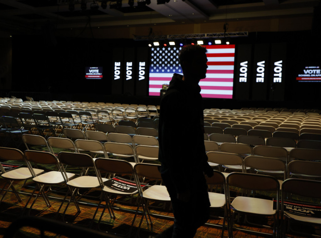 Tužilac Viskonsina traži od suda da blokira Maskove poklone od milion dolara