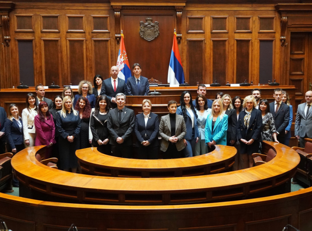Newly-elected public prosecutors take oath of office