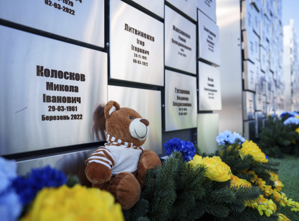 Predstavnici parlamenata 17 evropskih zemalja u Kijevu na 3. godišnjicu događaja u gradu Buči