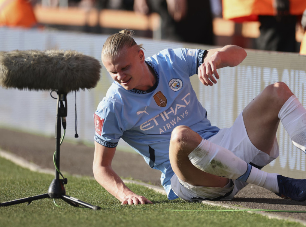 Fudbaler Mančester Sitija Erling Haland mora na pauzu zbog povrede skočnog zgloba