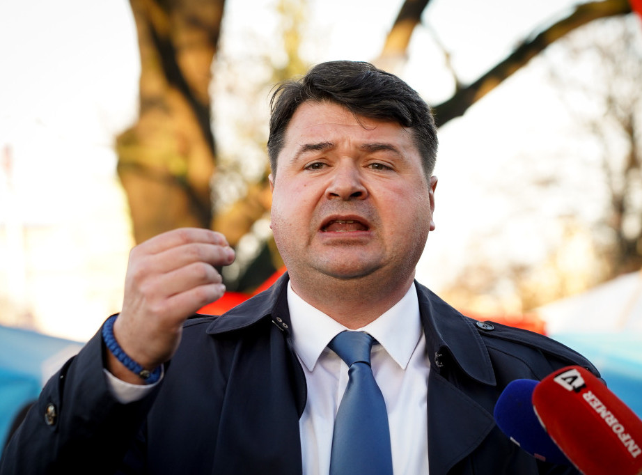 Profesor Petrov: Veće fakulteta prava odlučilo da ne glasa o izjašnjavanju studenata o daljoj nastavi