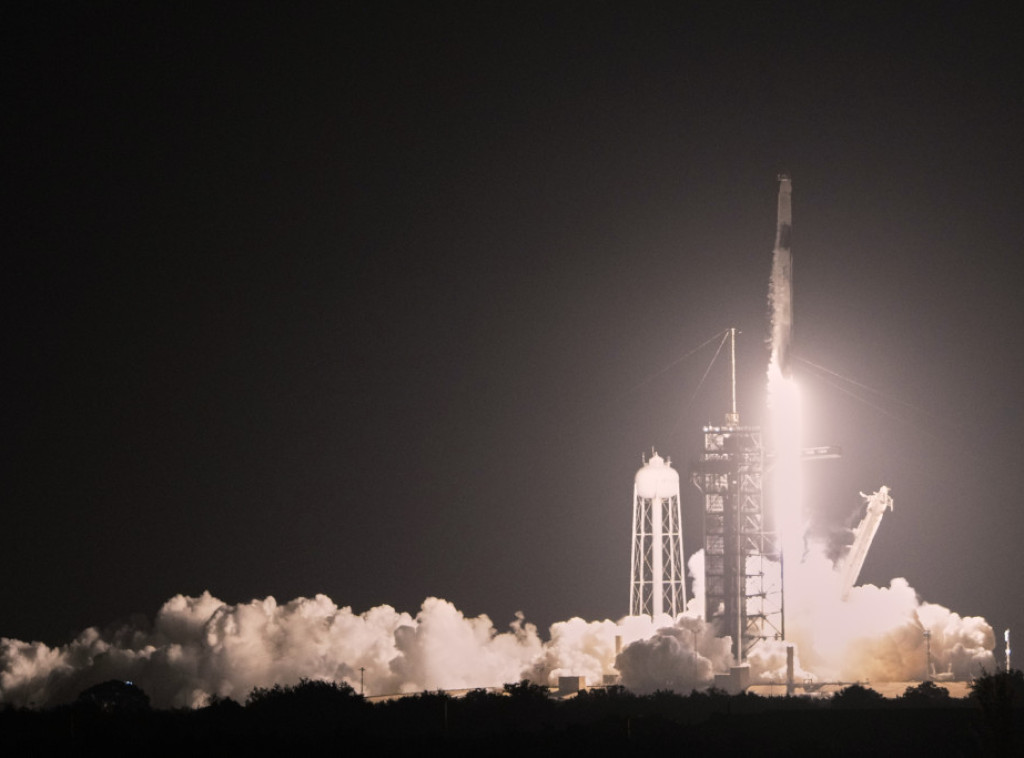 Svemirska kapsula SpaceX lansirana u misiju orbitiranja oko polova Zemlje