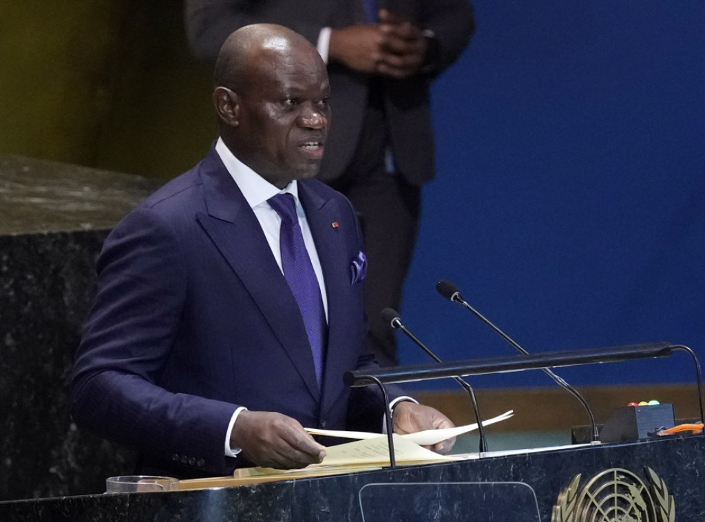 Vođa hunte u Gabonu objavio kandidaturu za predsednika na predstojećim izborima