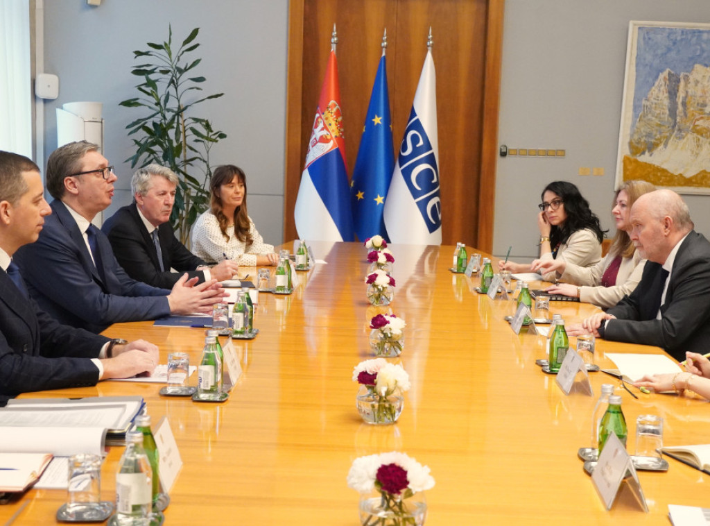 Vucic meets with OSCE secretary-general