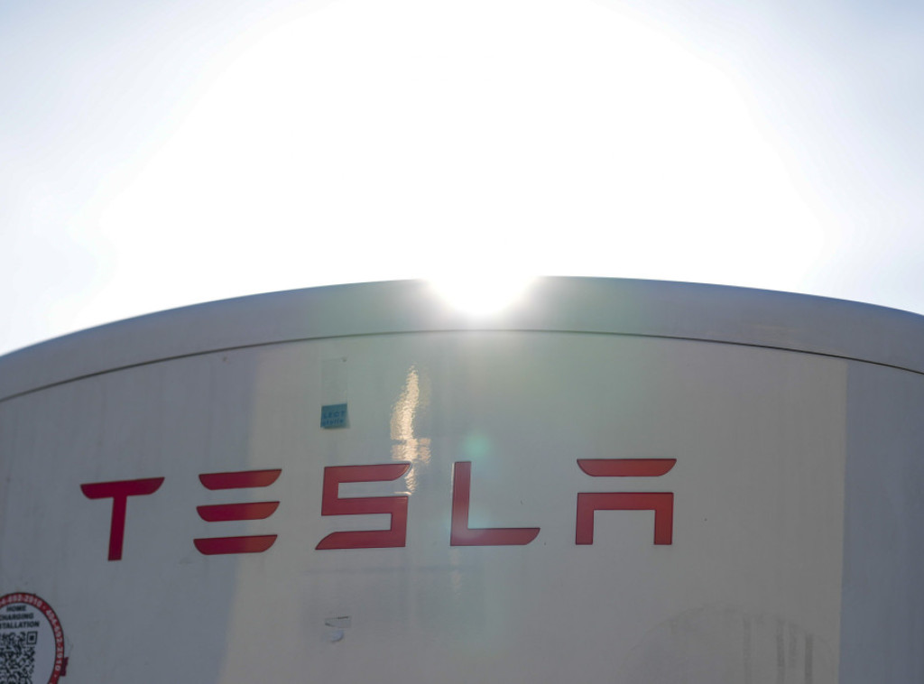 Prodaja Teslinih automobila u prvom kvartalu 2024. pala za 13 odsto međugodišnje