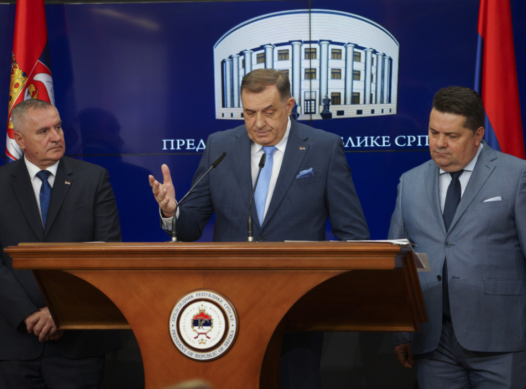 Stevandić pozdravio odbacivanje raspisivanja poternice Interpola za njim i Dodikom