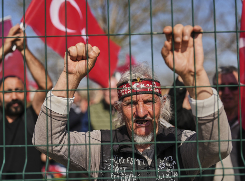 U Turskoj uhapšeno 11 osoba zbog podrške jednodnevnom bojkotu kupovine
