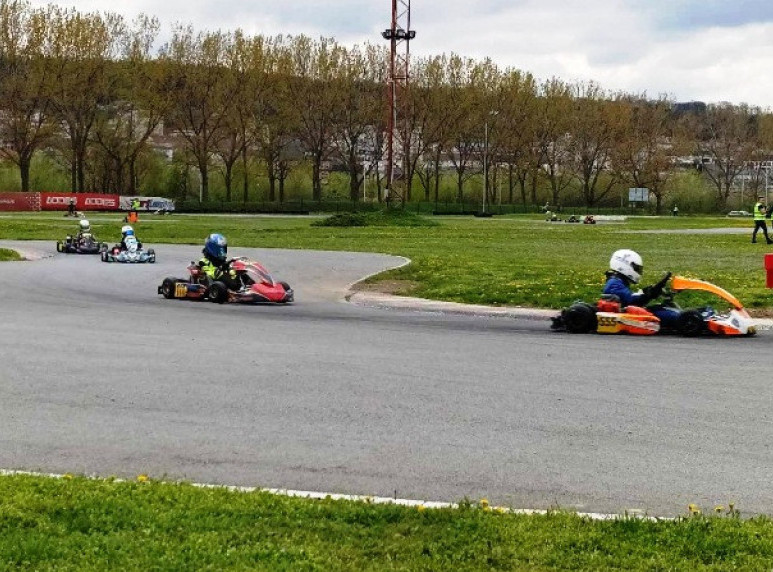 Macura najbrži na startu karting šampionata Srbije