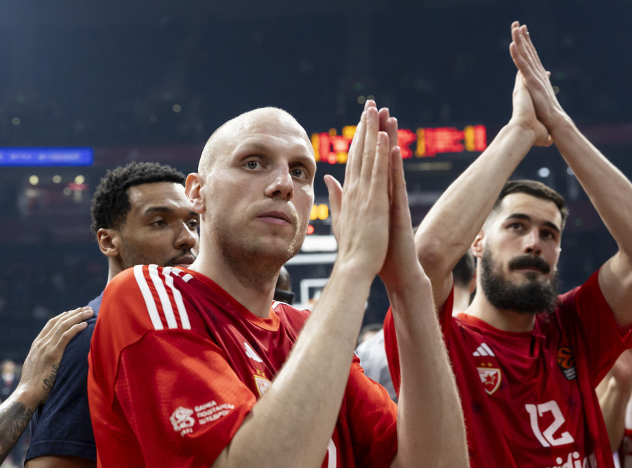 Košarkaši Crvene zvezde večeras će igrati protiv Efesa u Areni - pobeda za siguran plej-in