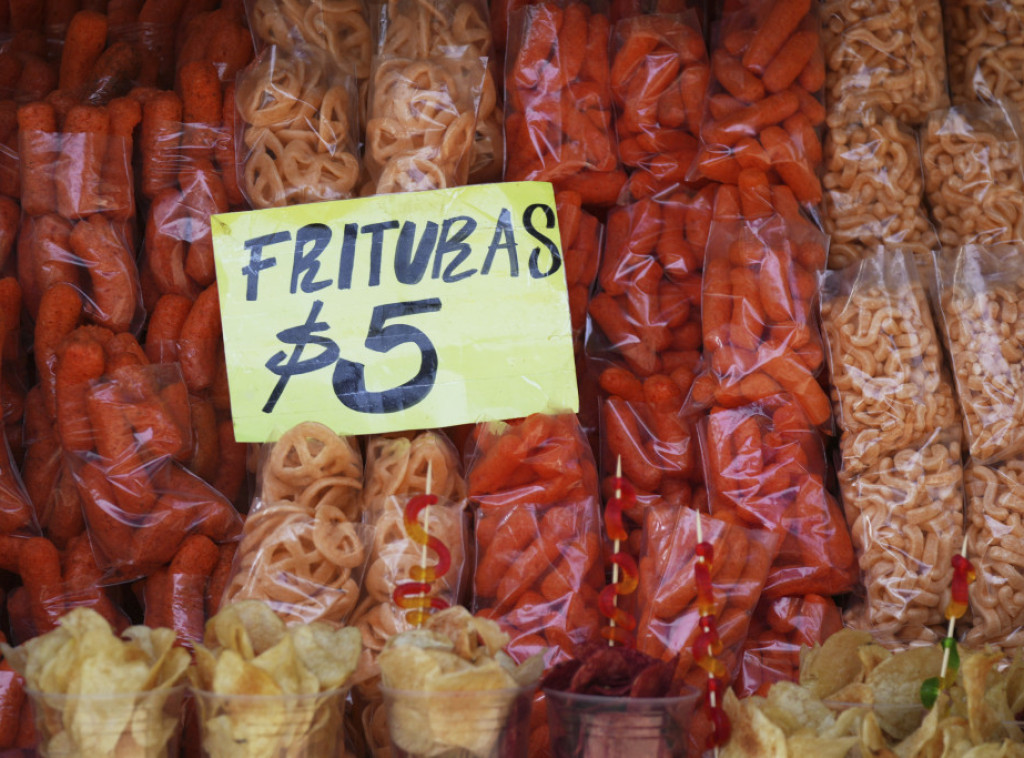 Svetske cene hrane stagnirale u martu, cene biljnih ulja skočile za 3,7 odsto